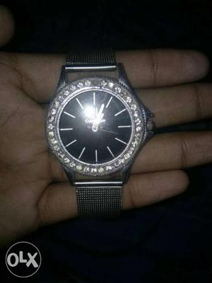 It is a pure diamond watch.