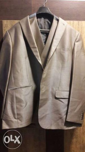 Men's Brown Leather Formal Coat with inner coat(used)price