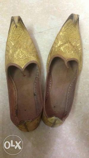 Pair Of Yellow-and-brown Pointed Toe Flats