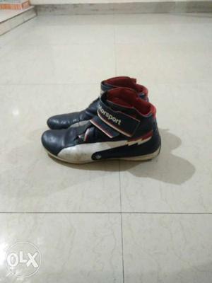 Puma bmw high navy blue and white in good condition...