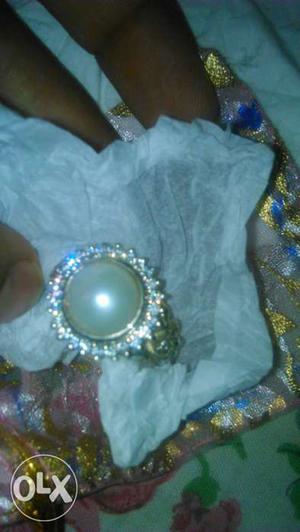 Pure silver pearls