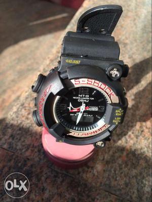 Round Black-faced Digital Watch With Black Strap