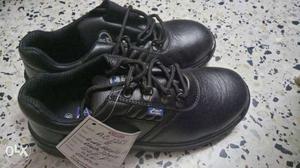 Size 8 Branded Allen cooper Pair Of Black Leather Laced-up