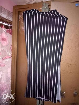 Women's Black And White Striped Print Long Skirt