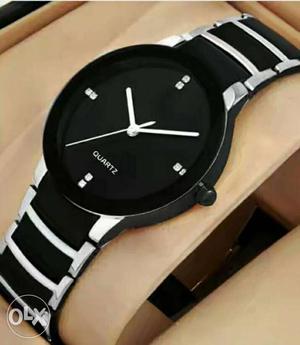 Black and silver plate watch in pre case limited