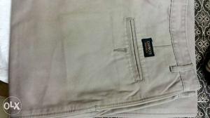 Chinos and stop brand 32 size full pant. in v good condition