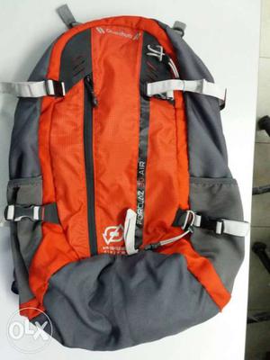 QUECHUA Forclaz Air 30 Ltr backpack with built in rain cover