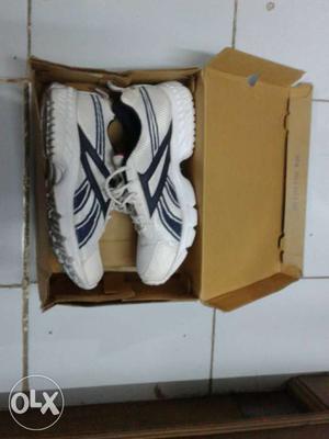 REEBOK Black-and-white Basketball Shoes In Box NO 8
