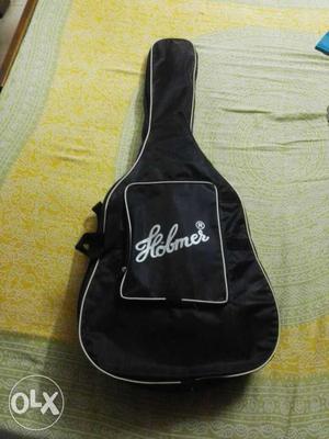 Acoustic guitar 1 year old brand new condition