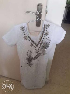 Beautiful kurti - Medium size