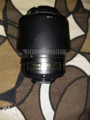 Black Nikon Zoom Camera Lens+Lens Hood