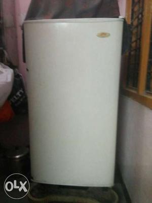 Gonrej fridge 165 liters very nice quickly cool