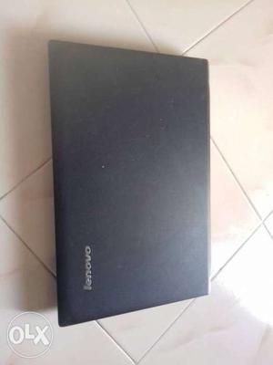 Lenovo b prosser 200gb harddisc 2gb ram