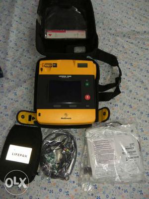 Medical Defibrillator for Hospital and Ambulance from USA