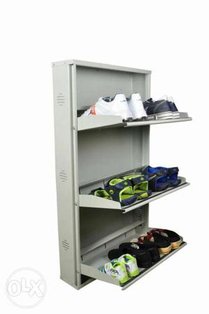 Metal shoe rack wall mounting with lock space