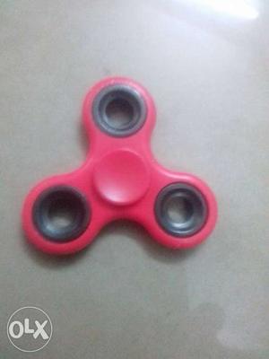 Red 3-blades Hand Spinner