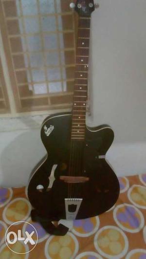 Signature Black guitar