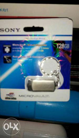 Sony 128Gb original with packing 20 piece
