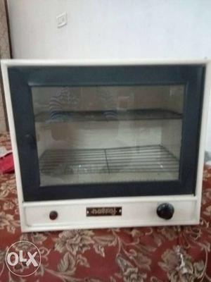 White And Black Toaster Oven