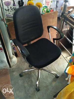 Black Ans Stainless Steel Office Armchair