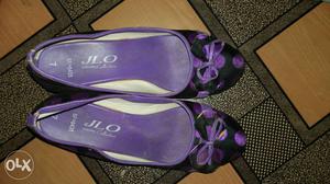 Black-and-purple Floral Flats