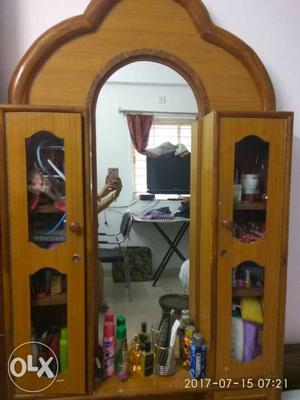 Dressing table with many drawers