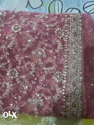 Its very urgent this is my full hvy wrk dupatta