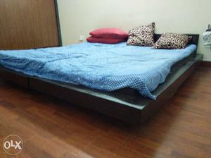 Low floor bed without box (one year old)