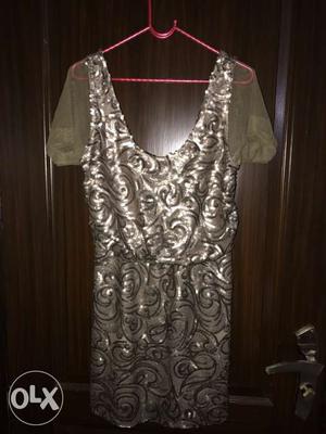 Mango Dress with sequins work all ober (Never