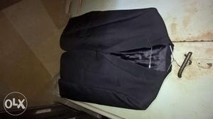 Mens black formal blazer for sale! In mint