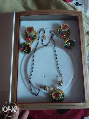 Multicolroed Jhumka Earrings And Necklace