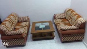 New 6 seater (2+2+2) sofa wid or widout table. table made
