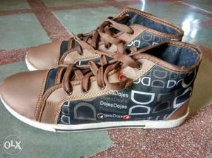 New Condition Stylish Shoes Size 10