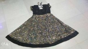 New unused Black XXL size frock for sale. Contact