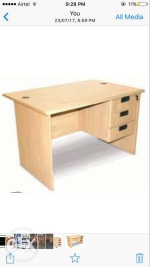 Office Wooden table with 3 drawer