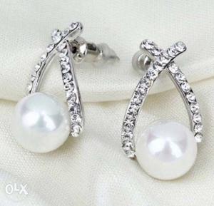 Silver Diamond White Pearl Earrings