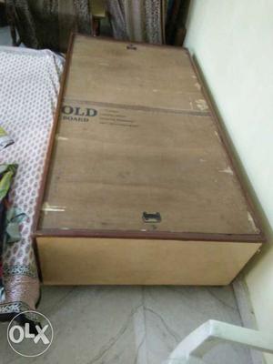 Single bed. box bed heavy