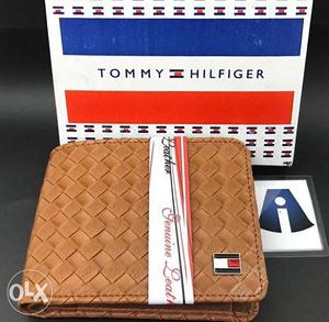 Tommy Hilfigher Mens wallet Not used New piece
