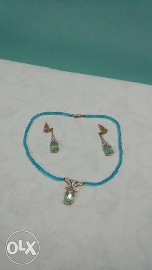 Women's Set Of Blue And Silver Necklace And Pair Of Earrings