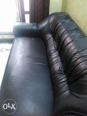3 seater 1 and single seater 2 sofa