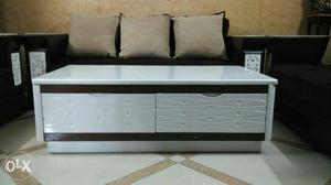 7 seater sofa set with centre table (4 drawers)