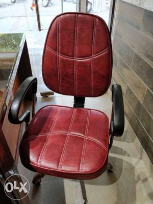 Brand new office chairs unused very fine