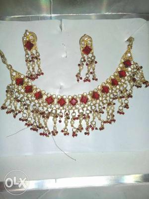 Gold, Red And White Bib Necklace And Hook Earrings Set