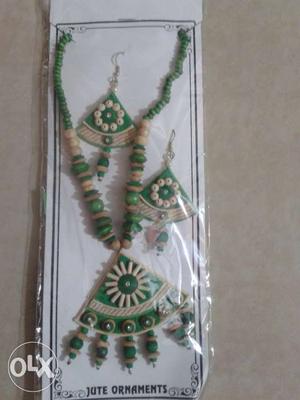 Green And Brown Beaded Jute Ornaments Necklace With Earrings
