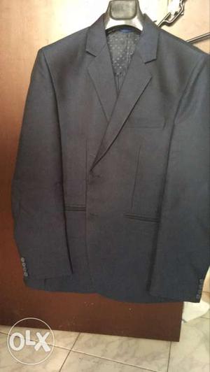 Wedding coat suit for groom.. used only once...