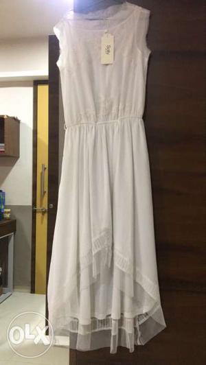 White high low allen solly maxi dress