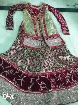 Women's Red And Silver Kameez