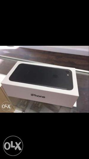 Apple iPhone 7 32gb brand new condition all
