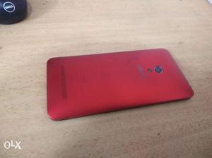 Asus Zenfone 5, stylish and sleek phone with 2 GB