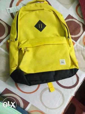Bennetton backpack mrp . brand new with tag